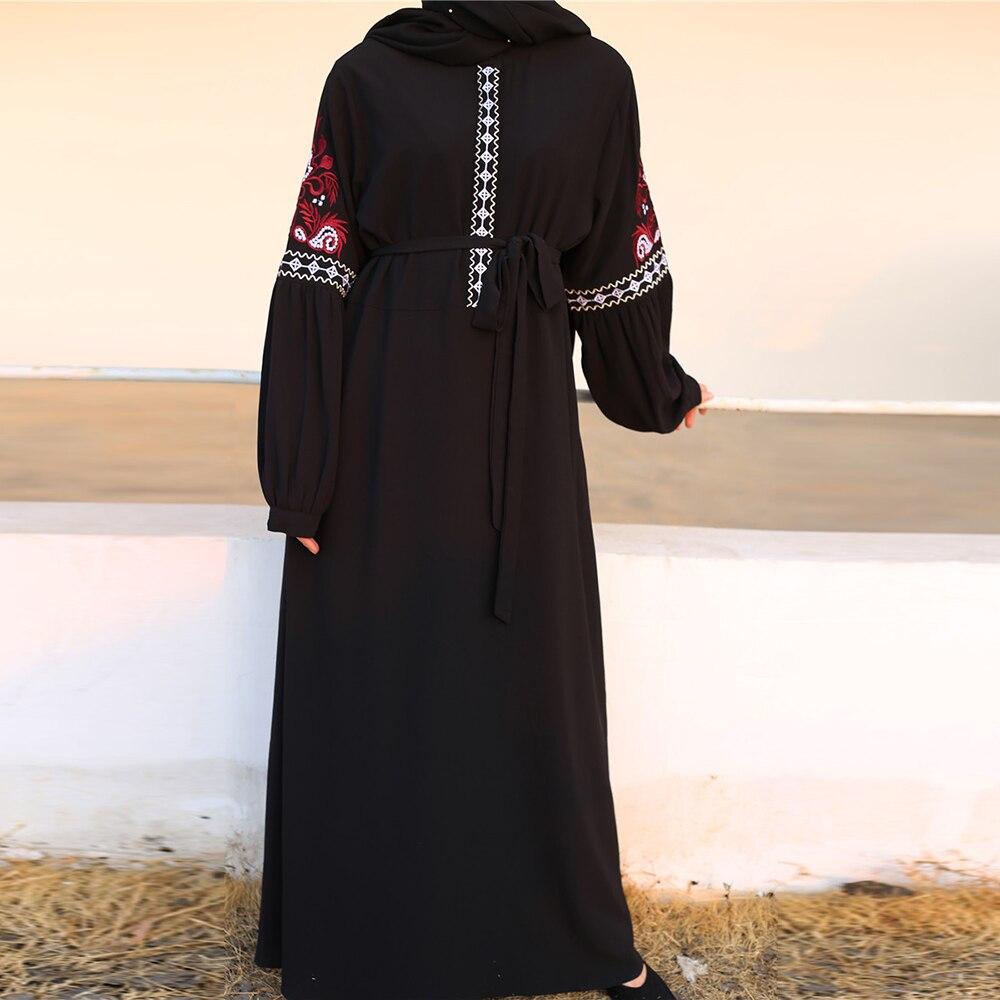 Abaya Noire avec Motifs