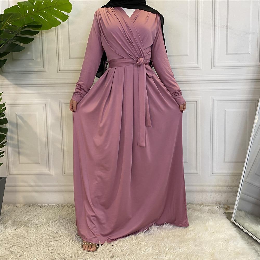 Abaya Rose Moderne en Coton – Liberté et Élégance pour Tous les Jours