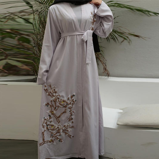 Kimono Abaya Gris - Style Arabe Moderne avec Broderies Traditionnelles